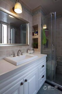 上海裝修公司薦小戶型帶閣樓裝修實例 客廳壁紙不俗